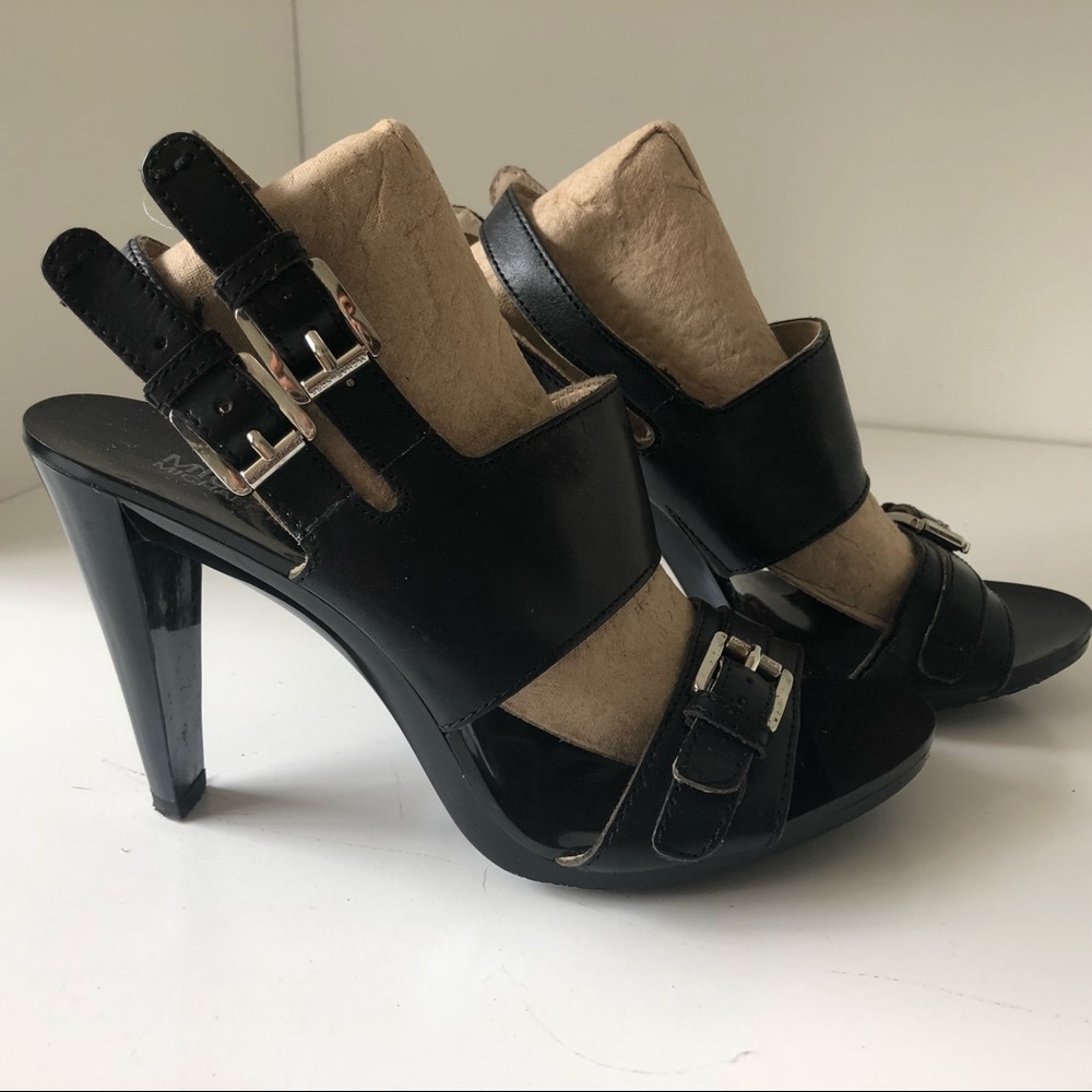 MICHAEL Michael Kors Black Leather Multi-Buckle Heeled Sandal — Size 7